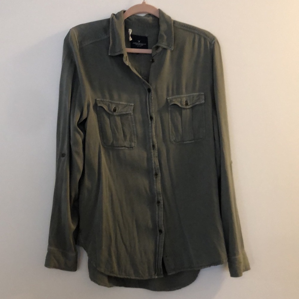 Hunter Green A&E Button Down - image 1